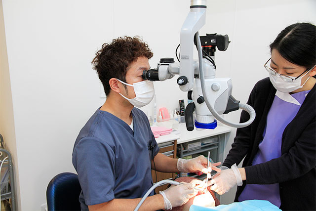 最新医療機器を使った精度の高い歯科治療技術の習得