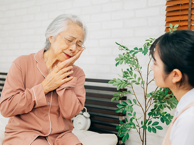 現在の入れ歯で悩んでいる方