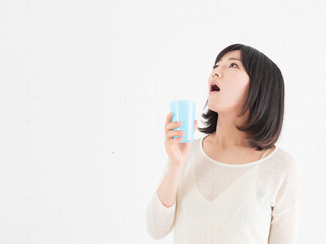 お口の中で20〜30秒ほどすすぎます